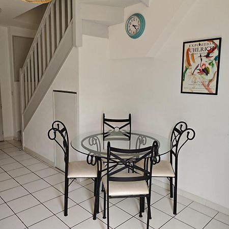 La Provencale Apartment Saint-Saturnin-les-Avignon Exterior photo